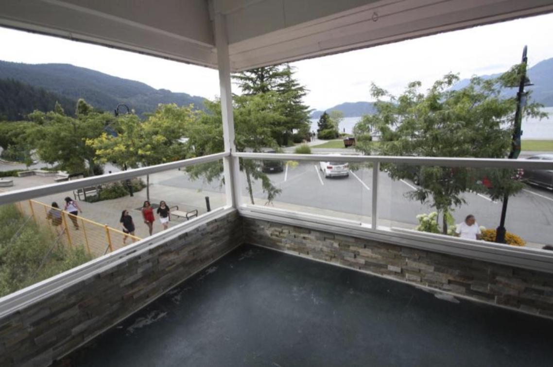 Harrison Spa Motel Harrison Hot Springs Dış mekan fotoğraf