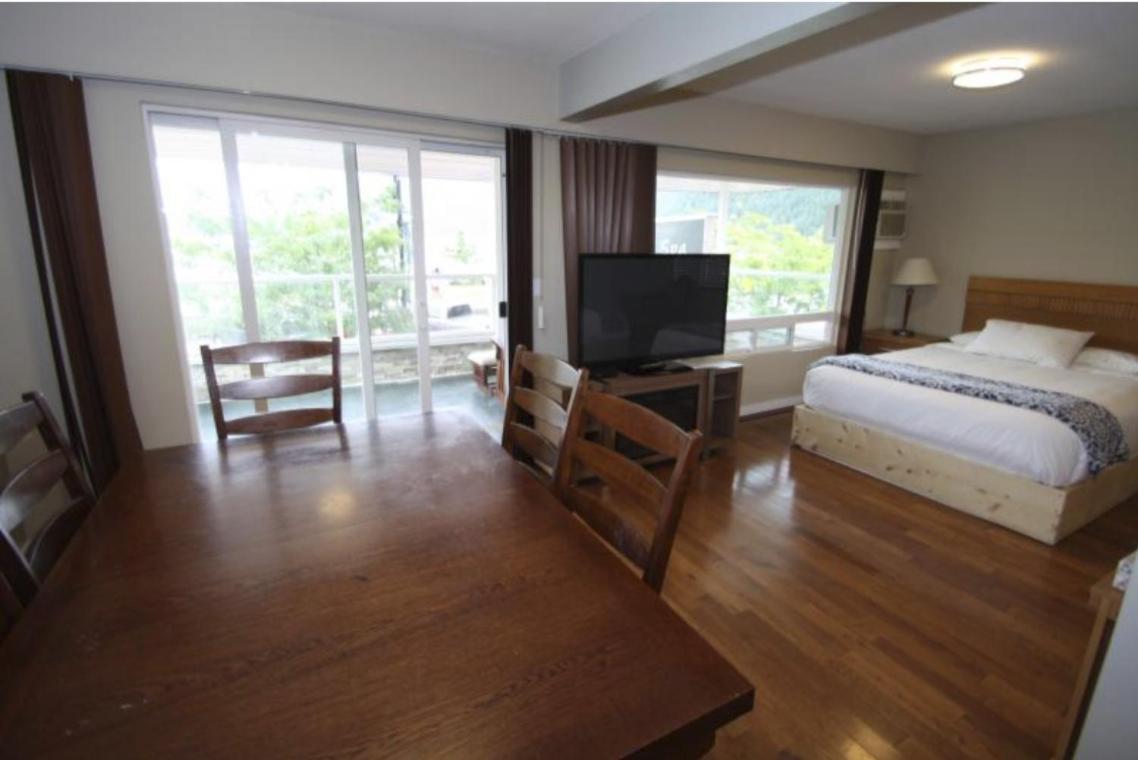 Harrison Spa Motel Harrison Hot Springs Dış mekan fotoğraf