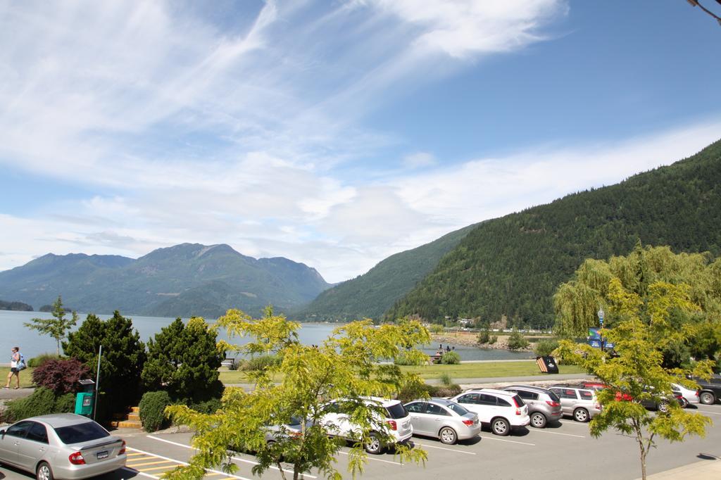 Harrison Spa Motel Harrison Hot Springs Dış mekan fotoğraf