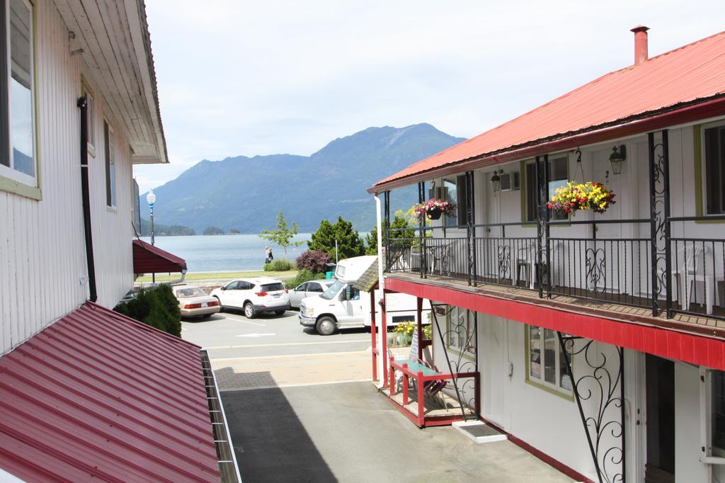 Harrison Spa Motel Harrison Hot Springs Dış mekan fotoğraf